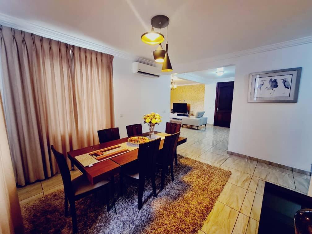 Bertha'S Court D-Plus Apartments Dzorwulu Zewnętrze zdjęcie