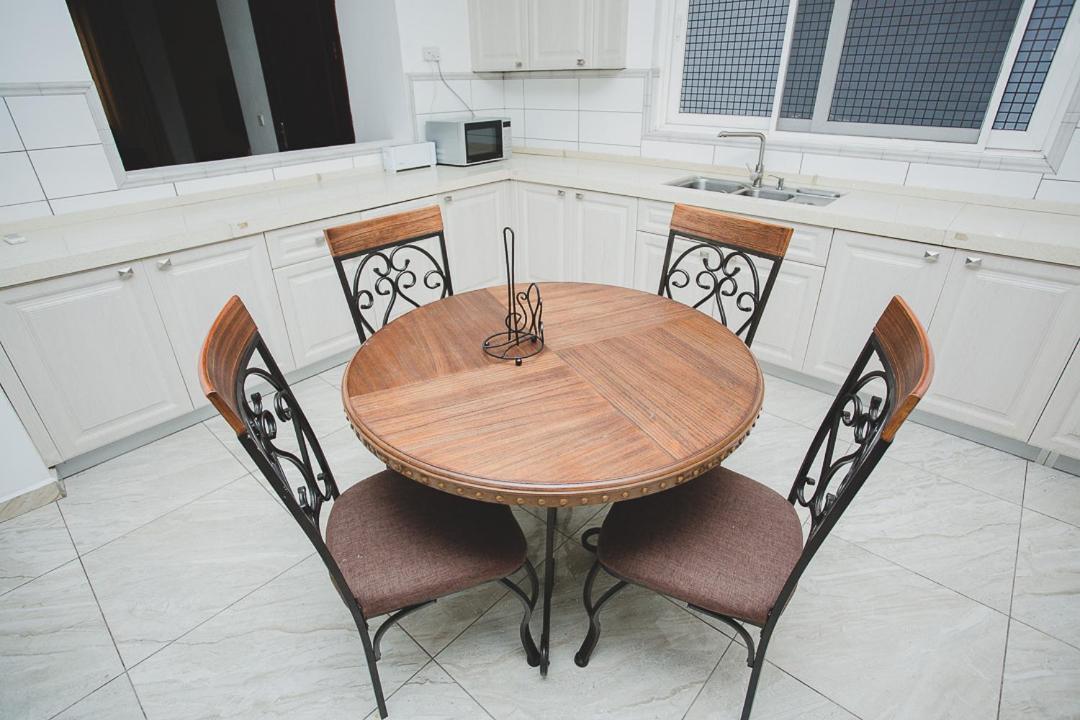 Bertha'S Court D-Plus Apartments Dzorwulu Zewnętrze zdjęcie
